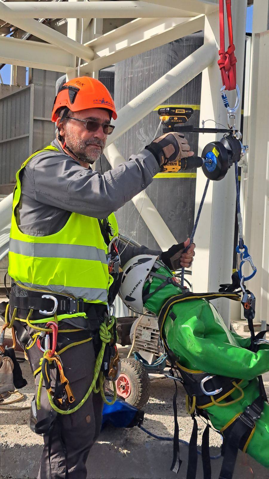 Σχολή της Rescue 3 International / Rescue 3 Europe, Διάσωση Συνεργάτη από Ύψος