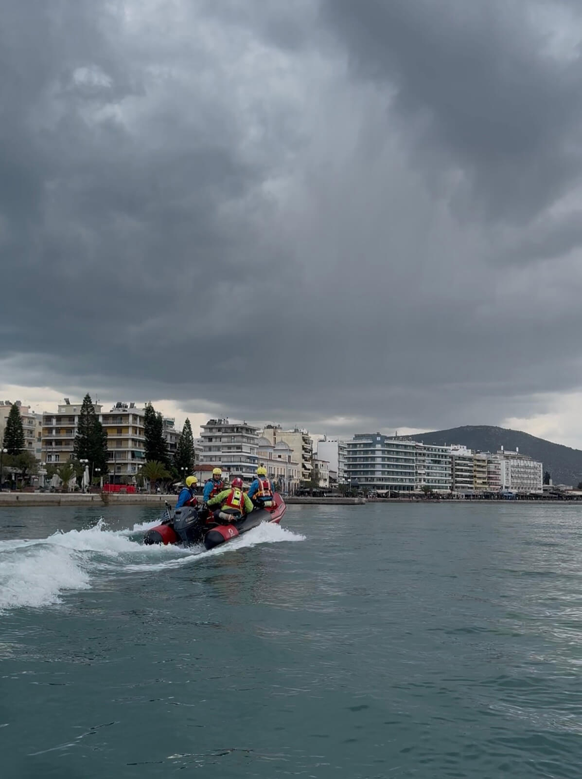 16-17 ΜΑΪΟΥ 2026 ΧΑΛΚΙΔΑ: ΣΧΟΛΗ ΧΕΙΡΙΣΤΗ ΒΑΡΚΑΣ ΔΙΑΣΩΣΗΣ – RESCUE BOAT OPERATOR